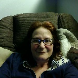 Meet your Posher, Roxanne